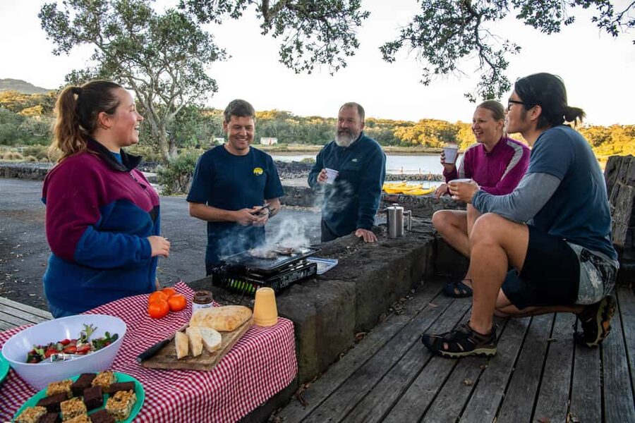 Rangitoto Island: Sea Kayak & Summit Hike Day Trip - Who should book this day trip