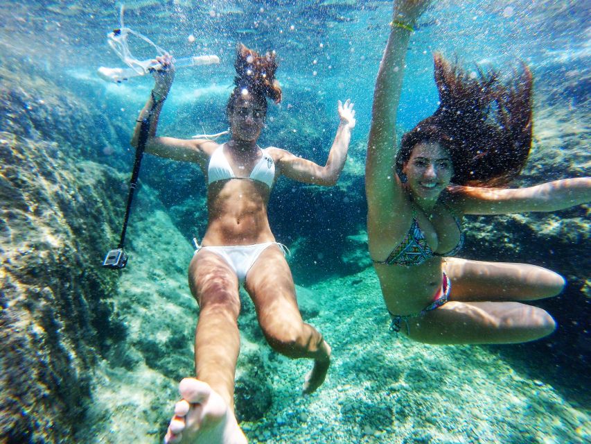 Rhodes: Pirates' Route Sea Kayaking Tour - Friendly leaders and free photographs