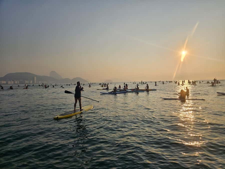 Rio de Janeiro: Copacabana Sunrise Stand Up Paddleboard Tour - Getting ready with Universo Paddle