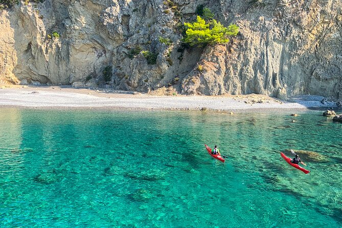 Saint Nicholas Island Sea Kayaking Tour - Why Saint Nicholas Island works so well by kayak