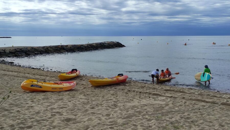 Salou: club kayak Cambrils with hotel pickup - Reaching the beach from Salou, Cambrils, or La Pineda