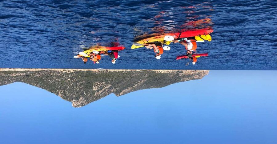 Sant Elm: Guided kayak tour to the island Dragonera - Paddling across to protected Dragonera