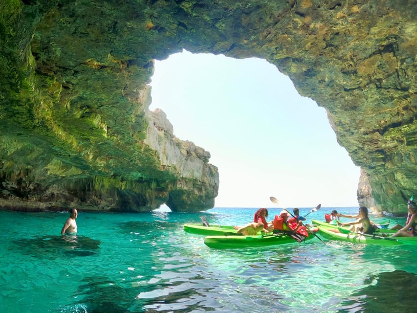 Santa Maria di Leuca: Kayak and Canoe Tour in the caves - Paddling along the Leuca coast