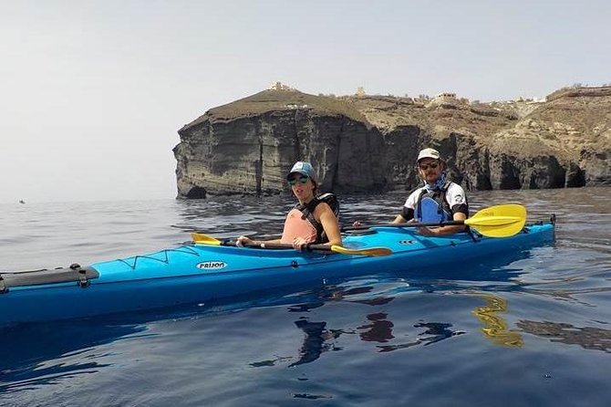 Santorini Sea Kayak - South Discovery, Small Group incl. Sea Caves and picnic - Who should book this south-coast paddle