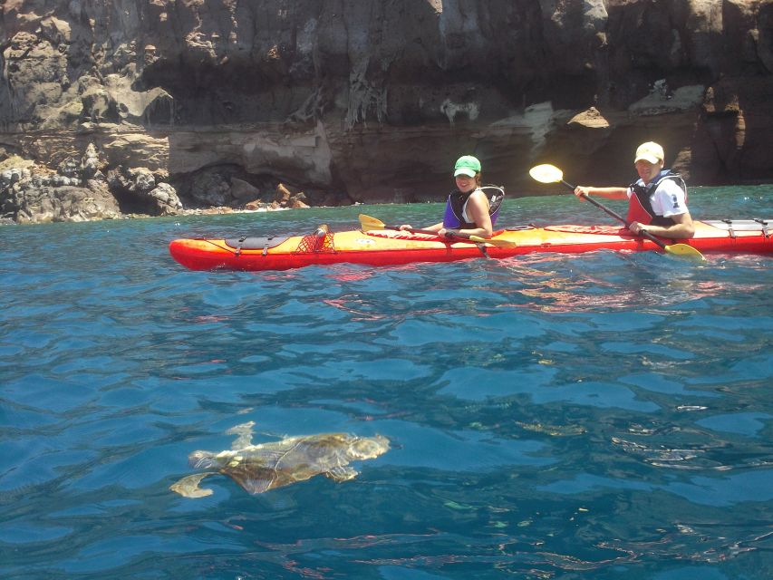 Santorini: South Sea Kayaking Tour with Sea Caves and Picnic - The Forty-Minute Lesson and Safety Check