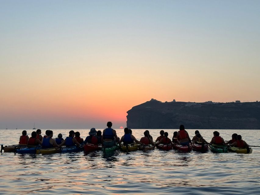 Santorini: South Sea Kayaking Tour with Sea Caves and Picnic - Starting at Akrotiri Beach