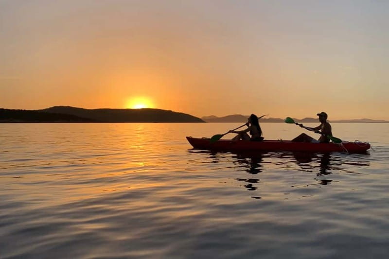 Sardinia: Sunset Kayak Tour + Snorkeling and Local Aperitif - Returning through the evening light