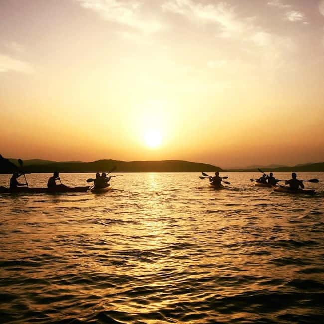 Sardinia: Sunset Kayak Tour + Snorkeling and Local Aperitif - Who should book this evening