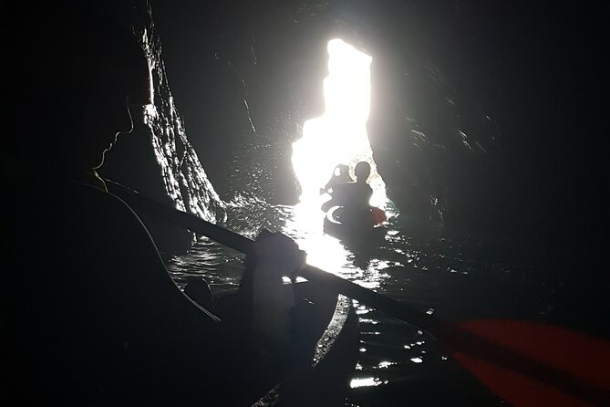 Sea Cave Kayaking Experience - Weather, fitness, and the small catches