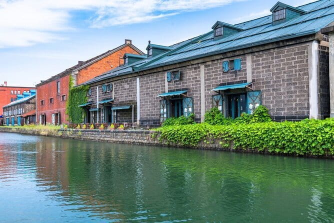 Sea Kayaking Tour - Otaru Coastal Adventure - Who will enjoy this Otaru outing
