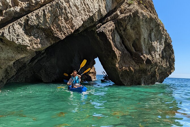 Sesimbra : Guided Kayak Tour in Arrábida Natural Park & Caves - The stop at Ribeiro do Cavalo Beach