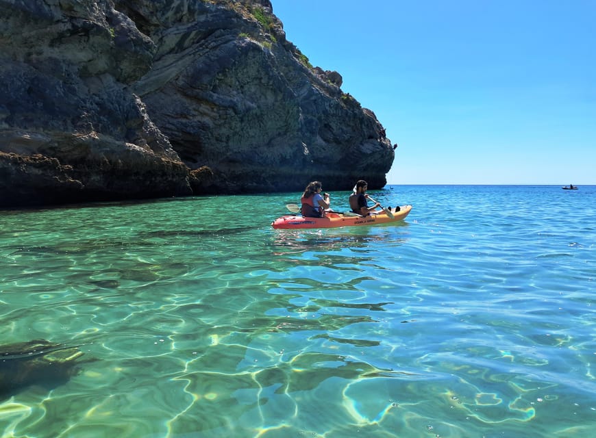Sesimbra: Ribeiro Cavalo Beach, Caves, & Arrábida Kayak Tour - What makes the guides important