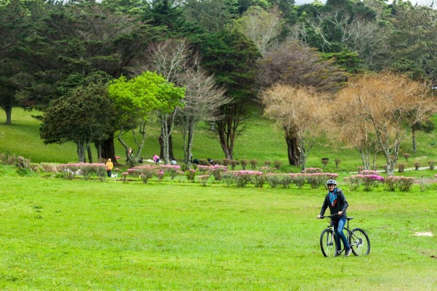 Sete Cidades: Kayaking and Biking Adventure - What the $41 price really covers