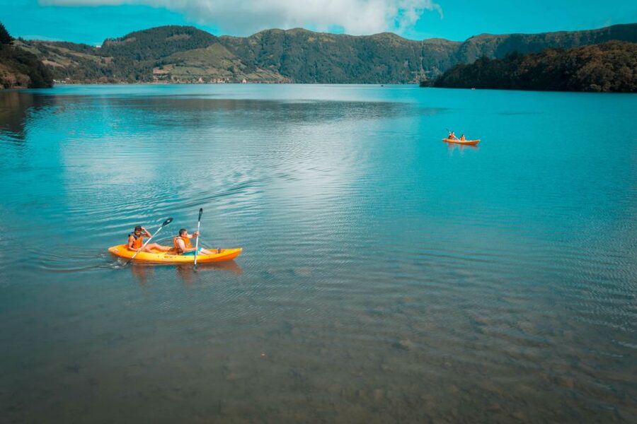 Sete Cidades: Kayaking and Biking Adventure - Biking around the village for up to 90 minutes