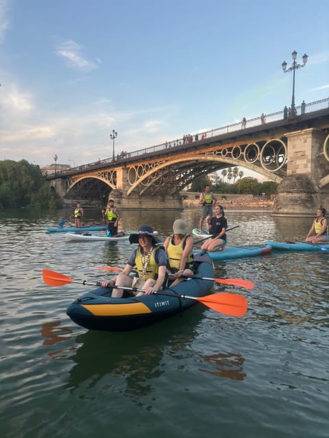 Seville: 1.5 hour Kayak Excursion - A 90-minute route made for beginners