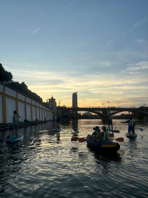 Seville: 1.5 hour Kayak Excursion - Meeting at Calle Betis, 19