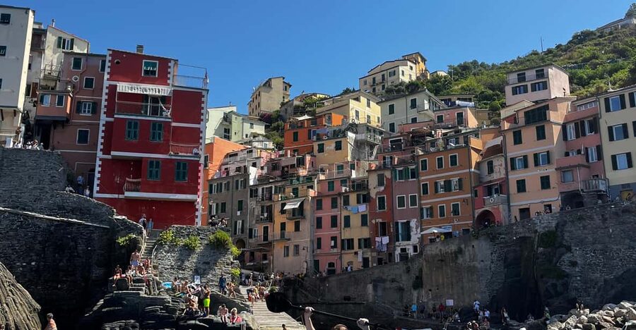 SHARK CAVE KAYAK TOUR - Starting from Riomaggiore’s harbor