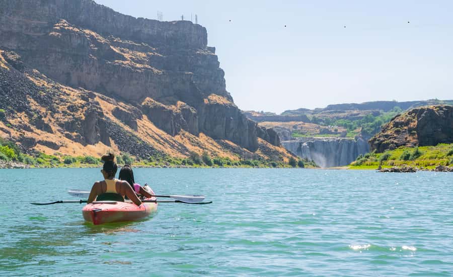 Shoshone Falls: Guided Kayak Tour - Who should book this adventure