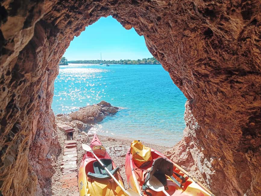 Šibenik: Sea Kayaking Tour to St. Nicholas Fortress - Starting at Mandalina with a short safety lesson
