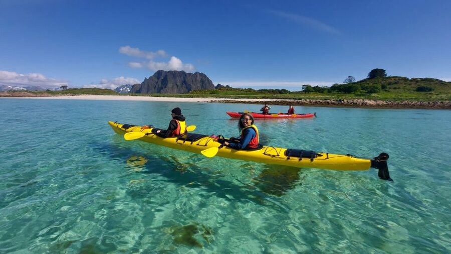 Skrova Island : 3hours Guided Kayak Tour - Why Skrova works so well from a kayak