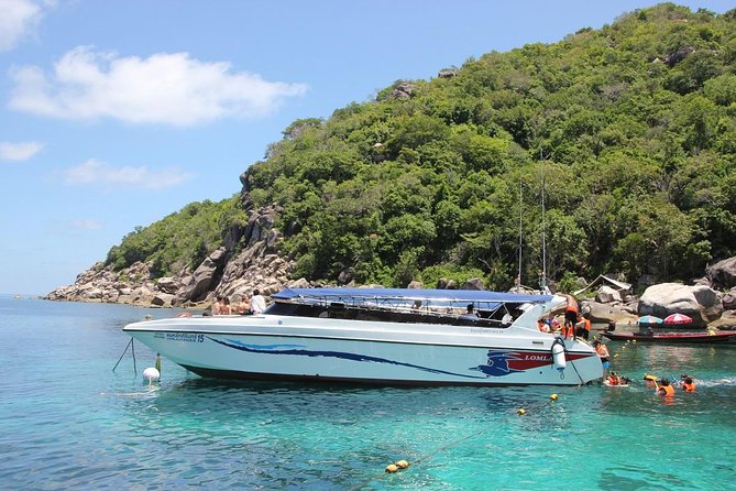 Snorkel and Kayak Tour to Angthong Marine Park by Speedboat from Koh Samui - Koh Wua Talap: beach time, lunch, and the optional climb