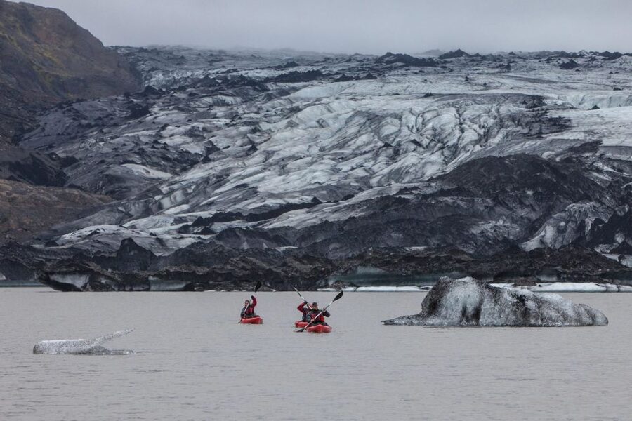 Sólheimajökull: Guided Kayaking Tour on the Glacier Lagoon - Easy paddling around floating ice