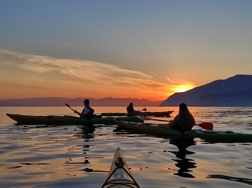 Sorrento: Premium Kayaking Experience with Swimming - Quiet coves and beaches reached by kayak