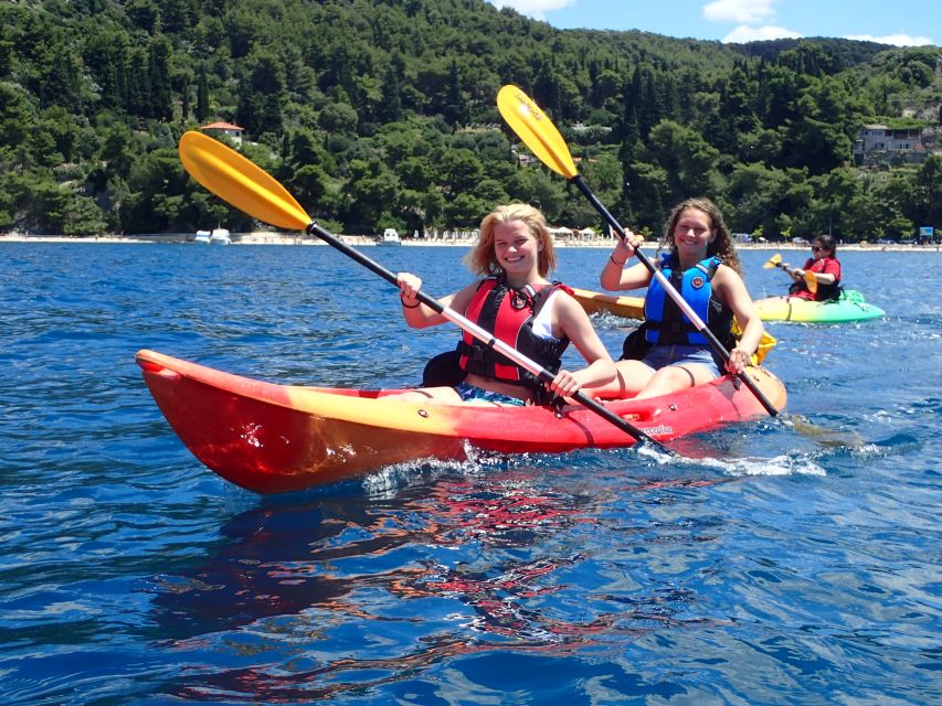 Split 4-Hour Guided Sea Kayak Tour - Paddling beneath the pine forest of Marjan