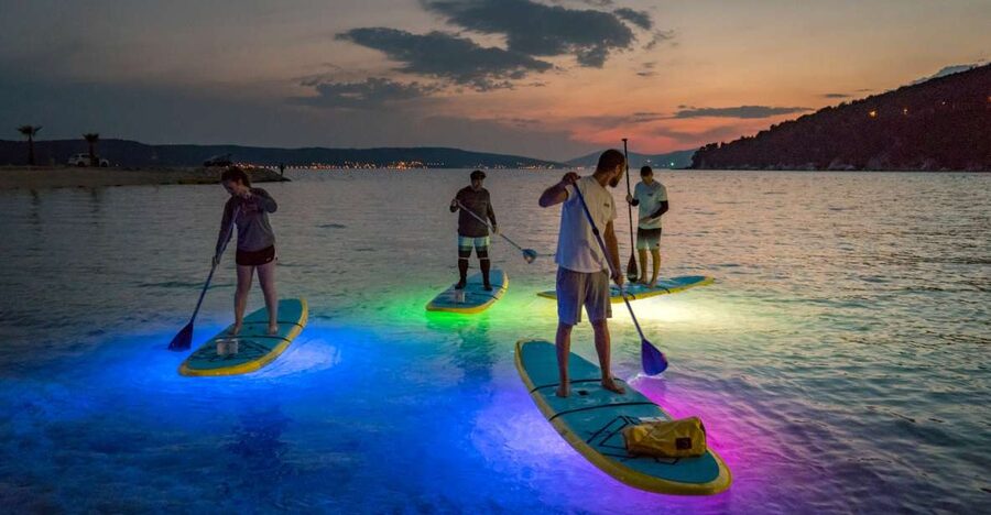 Split: Stand Up Paddleboard Night Glow Tour - Meeting in central Split and reaching Stobreč
