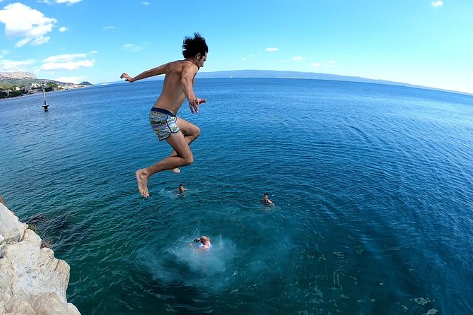Stand Up Paddle adventure in Split - Guide quality and group atmosphere