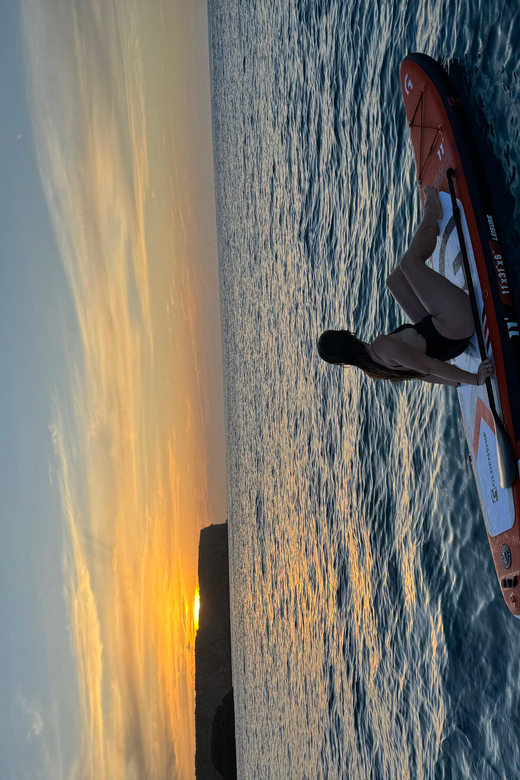 Stand Up Paddle Renting - What you receive on the beach