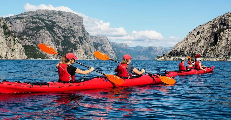 Stavanger: Guided Kayaking in Lysefjord - Two and a half hours among granite walls