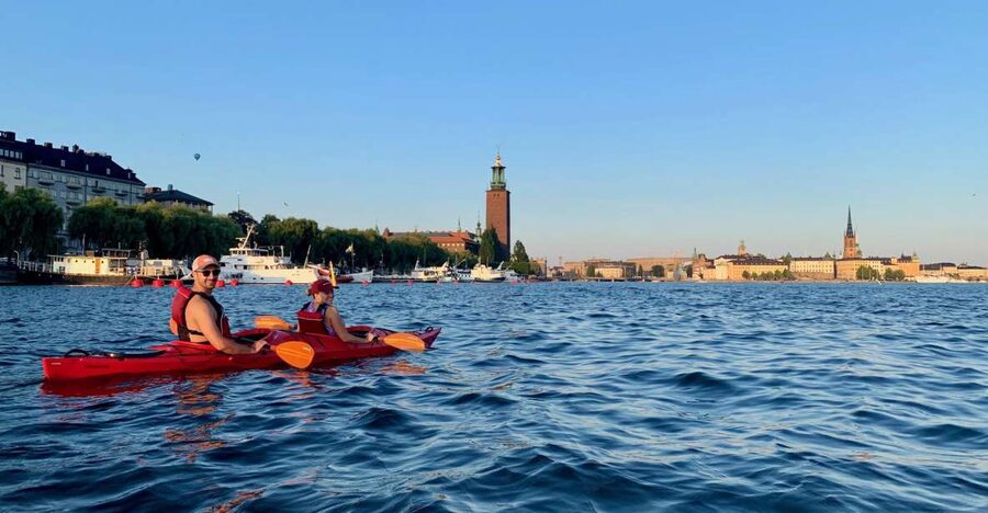 Stockholm: Daytime Kayak Tour in Stockholm City - Two Routes, Two Different Moods