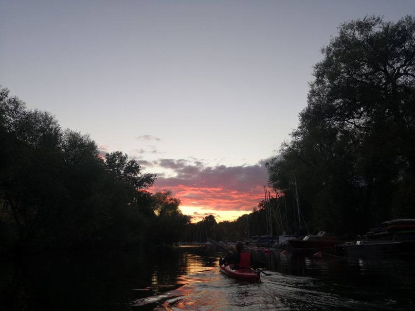 Stockholm Evening Kayak with BBQ. - Why this evening feels different from a standard Stockholm meal