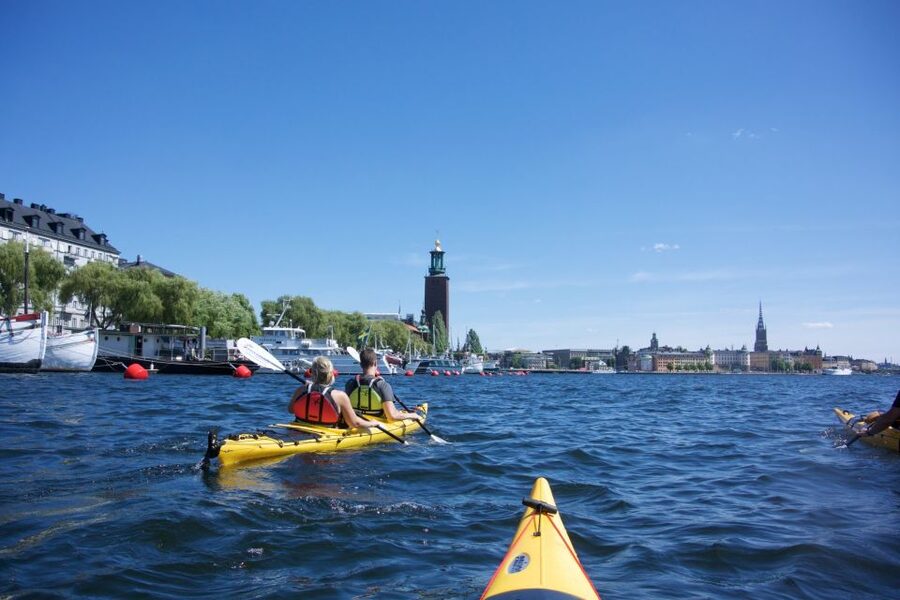 Stockholm: Guided Kayak City Tour & Optional Midsummer Meal - Key points to know before you paddle