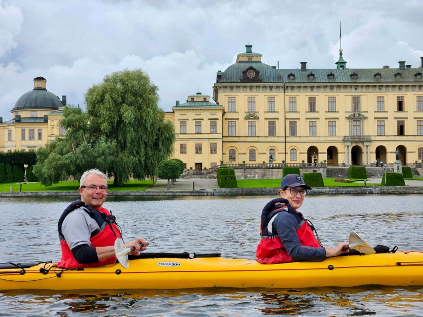 Stockholm: Guided Kayak Tour to Drottningholm Royal Palace - Seeing Drottningholm from the water
