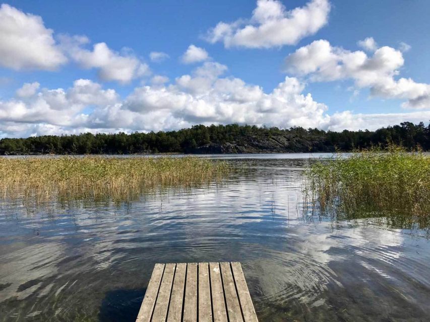 Stockholm: Morning Kayak Tour in the Archipelago with Lunch - The first two hours on the water