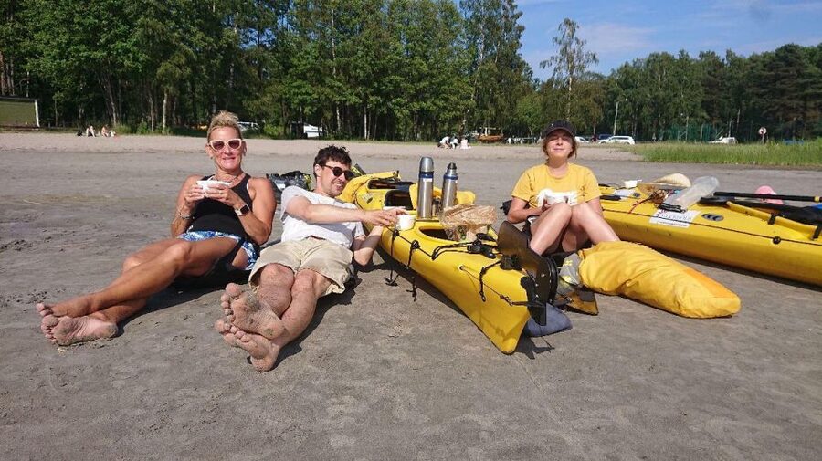 Stockholm: Self Guided Kayak Adventure - Finding the dock near Klara sjö