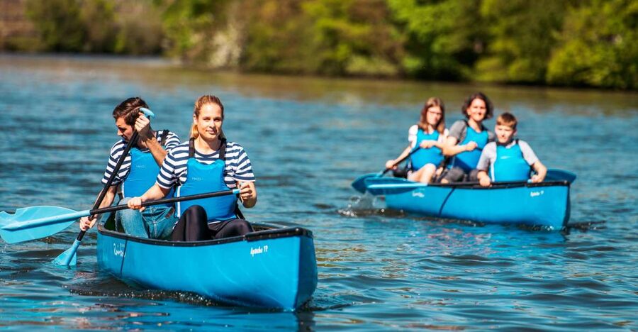 Stuttgart: Canadian Canoe Rental - Paddling the Neckar for up to two hours
