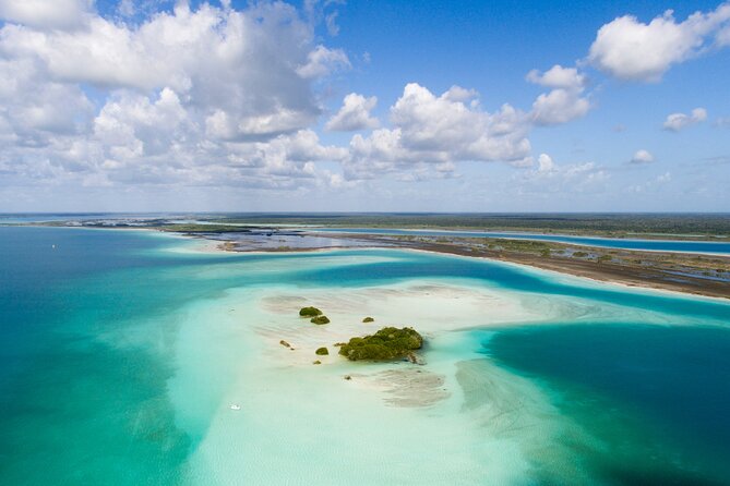 Sunrise Kayaking Tour in Bacalar with Breakfast and Photos - Practical details that shape the morning