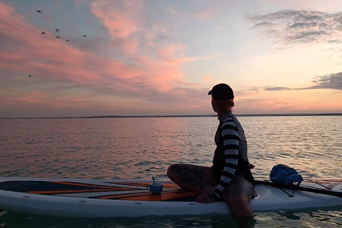 Sunrise on Paddleboard with breakfast in the lagoon of 7 colors - Who will enjoy this outing most