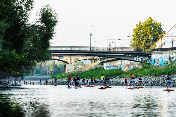 Sunrise SUP to the heart of Budapest - How hard is the two-hour paddle?
