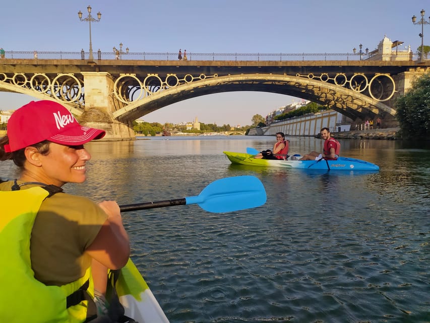Sunset Kayak: Historic Seville, Triana and La Cartuja - Torre del Oro at sunset