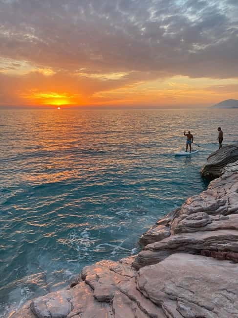 Sunset kayak/Sup tour - Lukova tiny caves and Secret beaches - Two caves and 30 minutes in the water