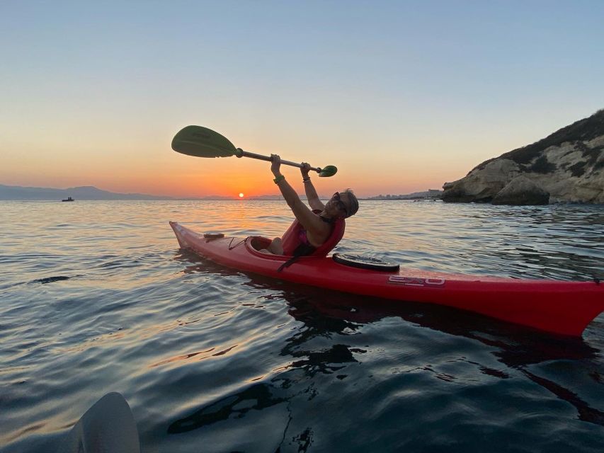 Sunset kayak tour Sella del diavolo - Sunset, photos, and the return to Calamosca