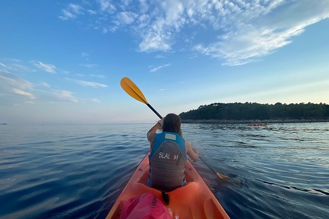 Sunset Sea Kayaking and Wine Dubrovnik - Along Dubrovnik’s walls by kayak
