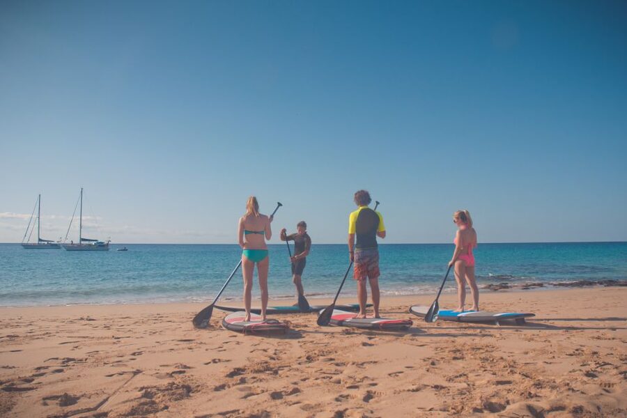 SUP taster course in the picturesque bay of Morro Jable - The first lesson on the beach