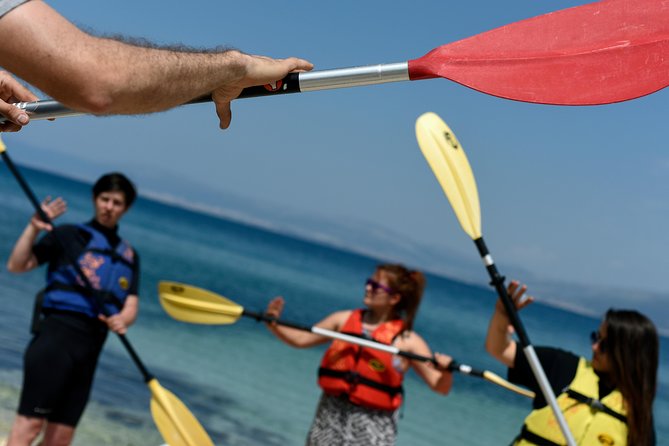 Supetar-Postira kayaking - Guides who make a practical difference