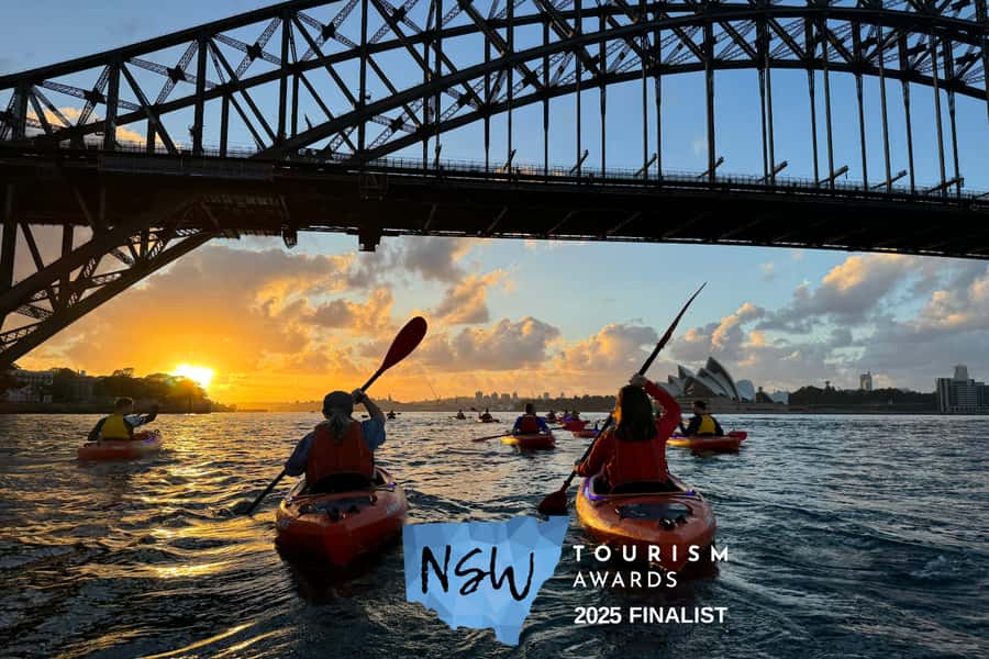Sydney: Sunrise Kayak, Opera House & Under Harbour Bridge - Meeting at Milson Park in Kirribilli