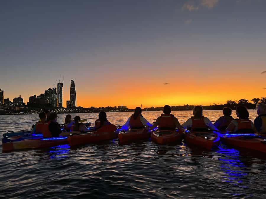 Sydney: Sunset Kayak Tour on Sydney Harbour - Why sunset is the right time for Sydney Harbour